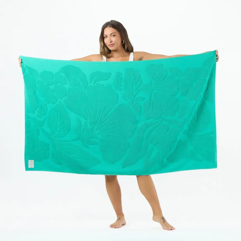 Aloha Collection• Beach Towel Heipua in GROVE